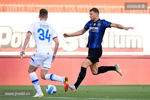 马卡:补强锋线,塞维利亚有意齐尔克泽、萨迪克以及坎贝罗斯 马卡:补强锋线,塞维利亚有意齐尔克泽、萨迪克以及坎贝罗斯