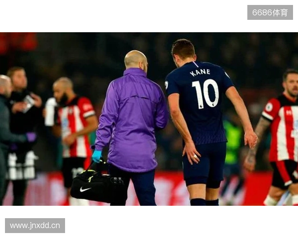 姆伯莫最近28个英超进球里,有13个是在比赛中首开纪录 姆伯莫最近28个英超进球里,有13个是在比赛中首开纪录