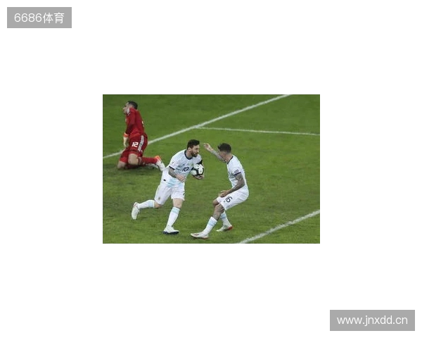 远藤航:虽然赢球是件好事,但并不意味着我对一切都满意 远藤航:虽然赢球是件好事,但并不意味着我对一切都满意